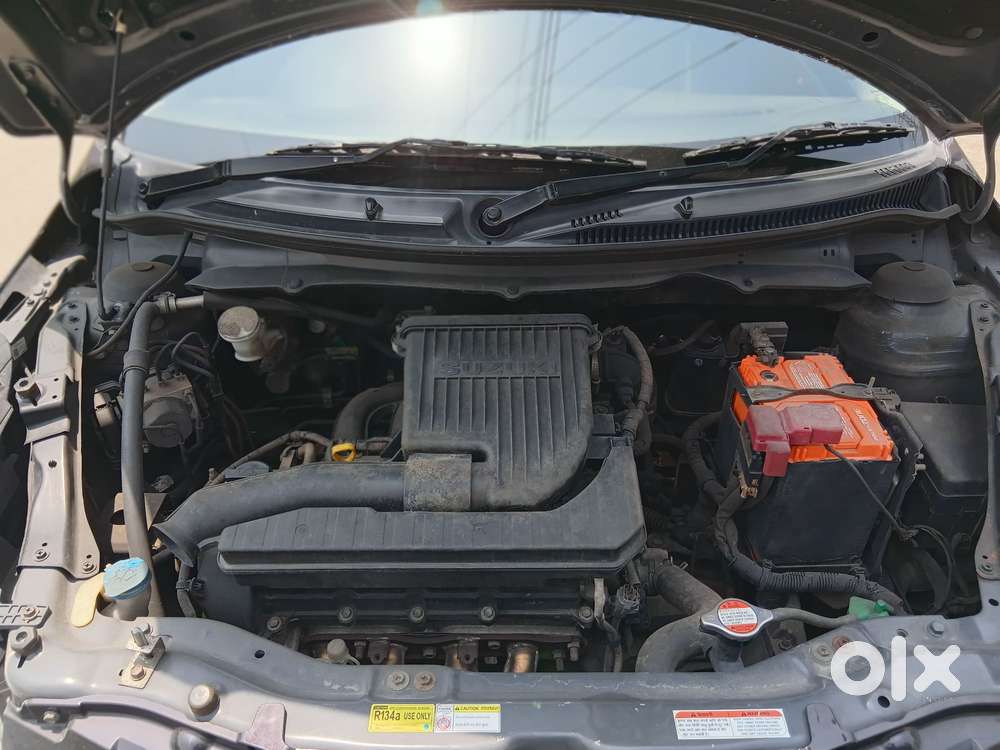 Maruti Suzuki Swift Lxi, 2017, Petrol