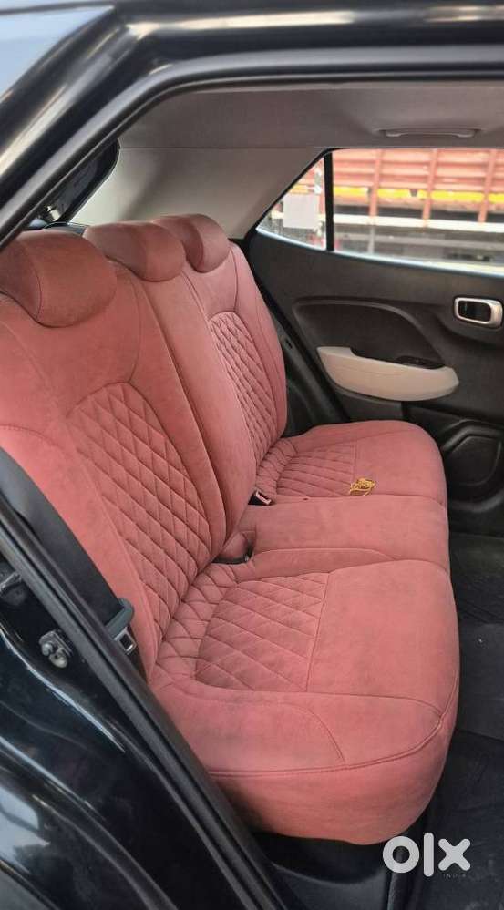 Hyundai Venue Sx Mt, 2023, Diesel