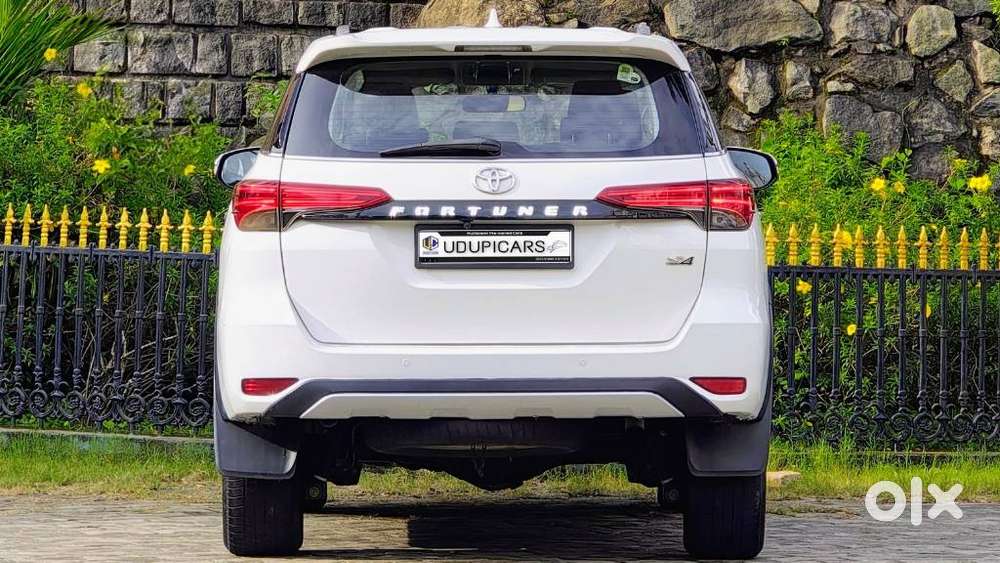 Toyota Fortuner 4x4 At, 2016, Diesel