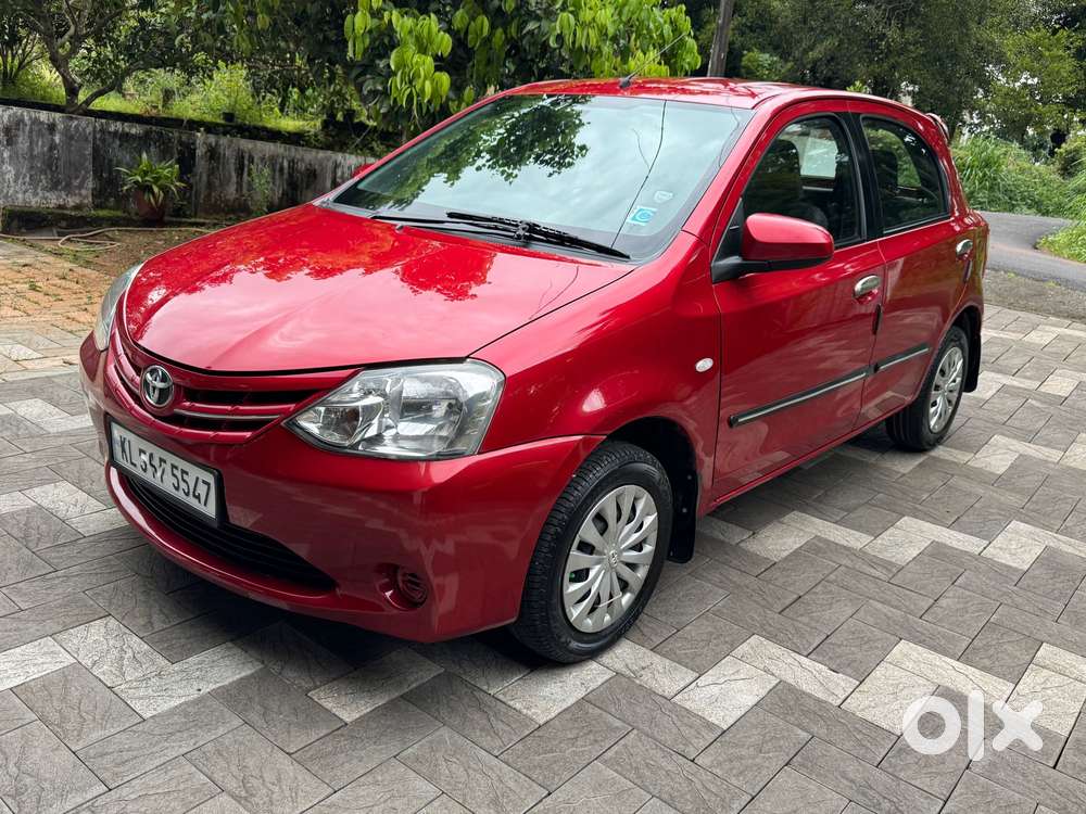 Toyota Etios Liva G, 2013, Petrol
