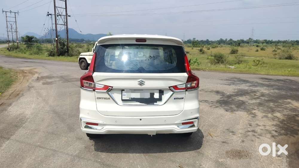 Maruti Suzuki Ertiga Vxi Shvs, 2022, Petrol