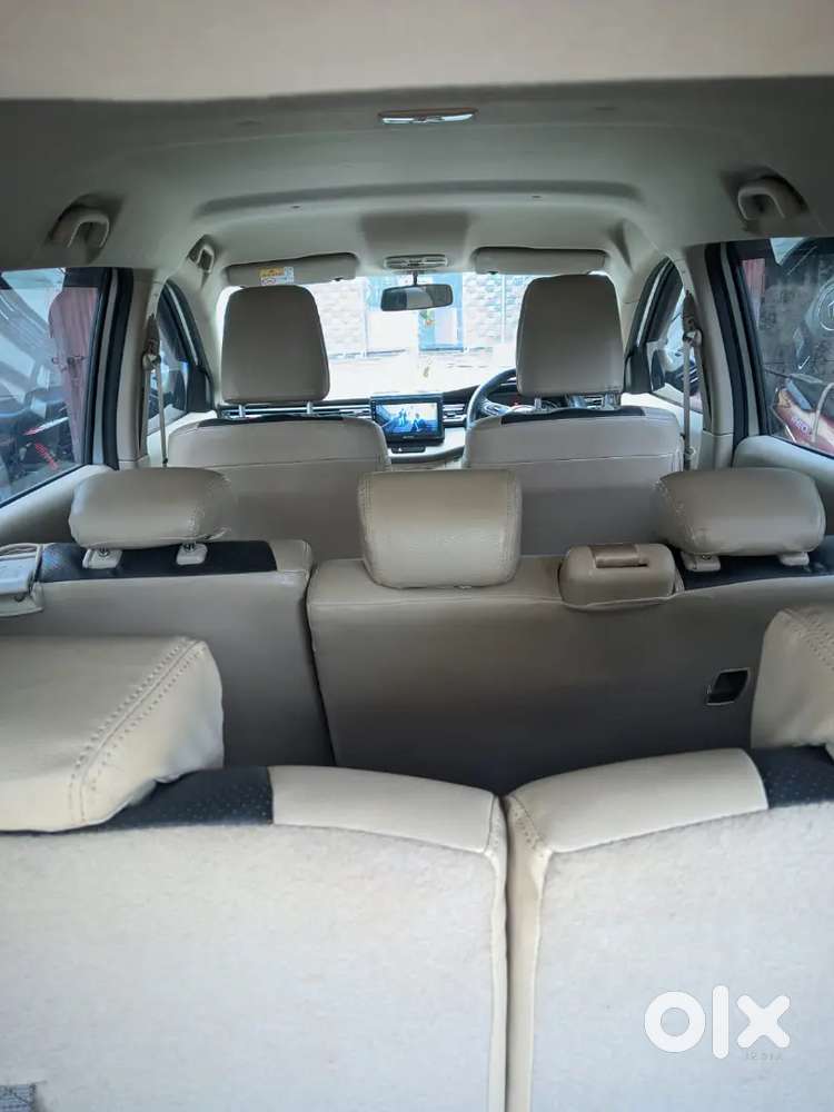 Maruti Suzuki Ertiga 1.5 Vxi 2025