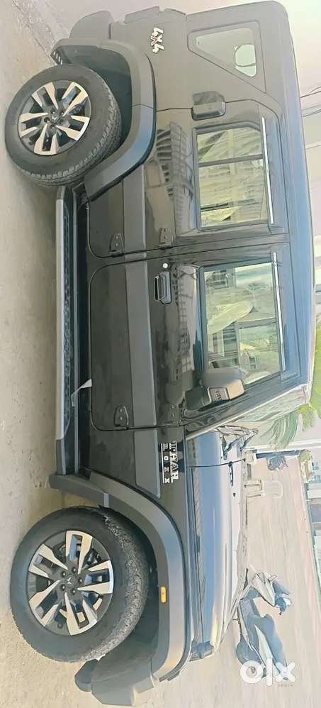 Mahindra Thar Roxx Diesel 2025