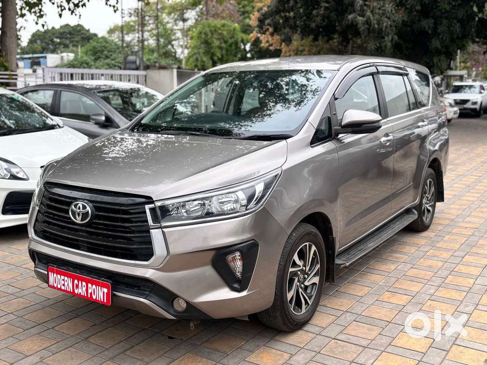 Toyota Innova Crysta 2.4 G Mt, 2021, Diesel