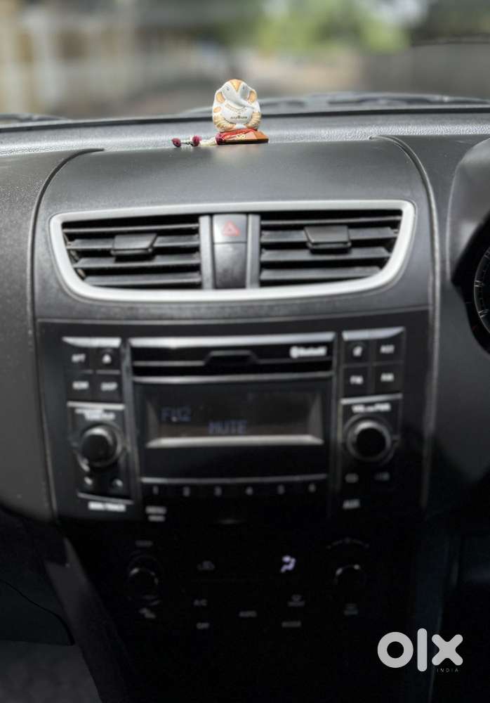 Maruti Suzuki Swift 1.3 Zxi, 2017, Petrol