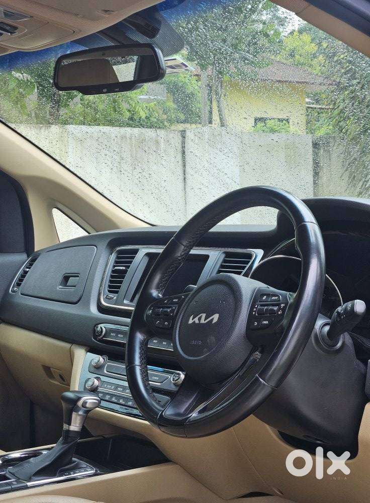 Kia Carnival Limousine Plus 7 Str, 2022, Diesel