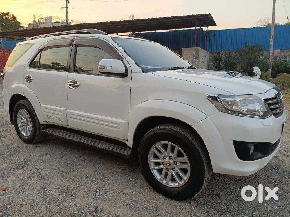 Toyota Fortuner, 2014, Diesel