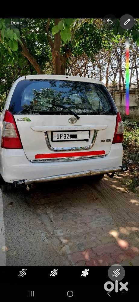 Toyota Innova 2016 Diesel 180000 Km Driven