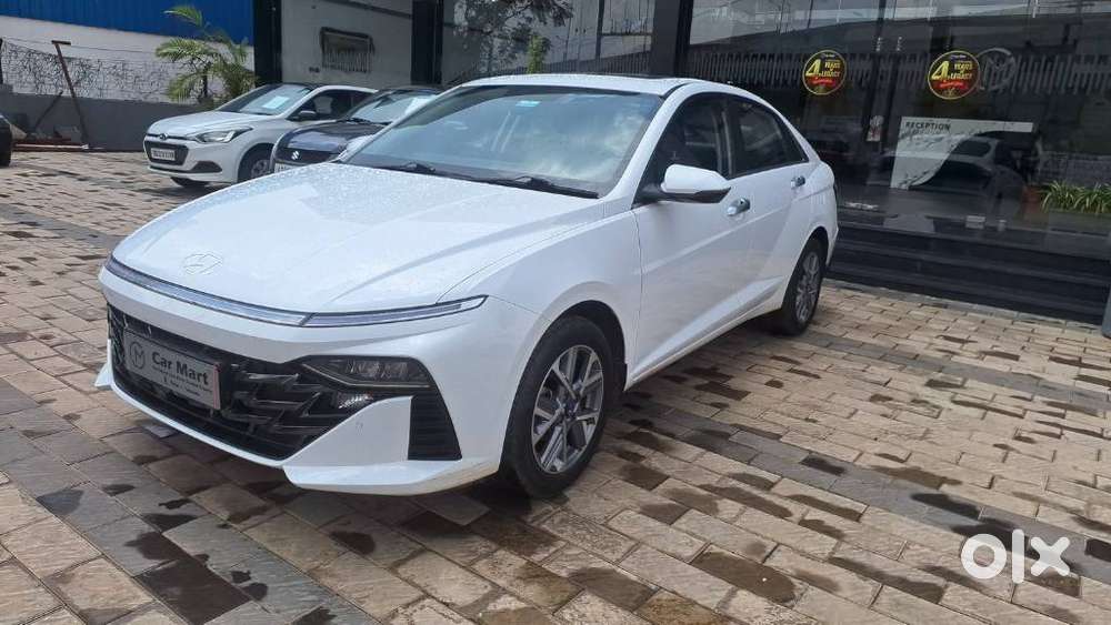 Hyundai Verna Crdi Vgt Sx 1.5, 2023, Petrol