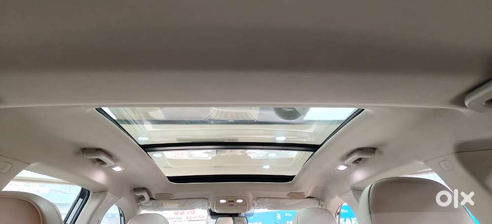 Mahindra Xuv700 2.0 Ax 7 Petrol At Luxury Pack Str, 2023, Petrol