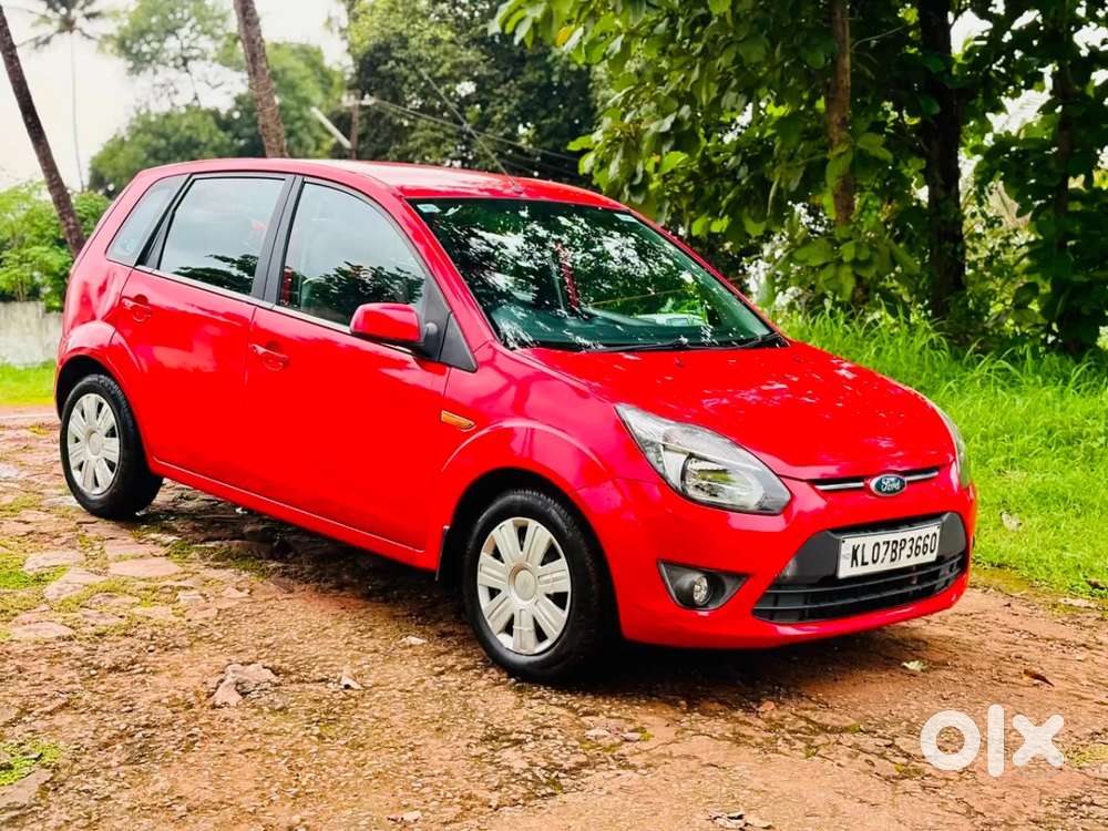 Ford Figo Petrol Titanium, 2010, Petrol