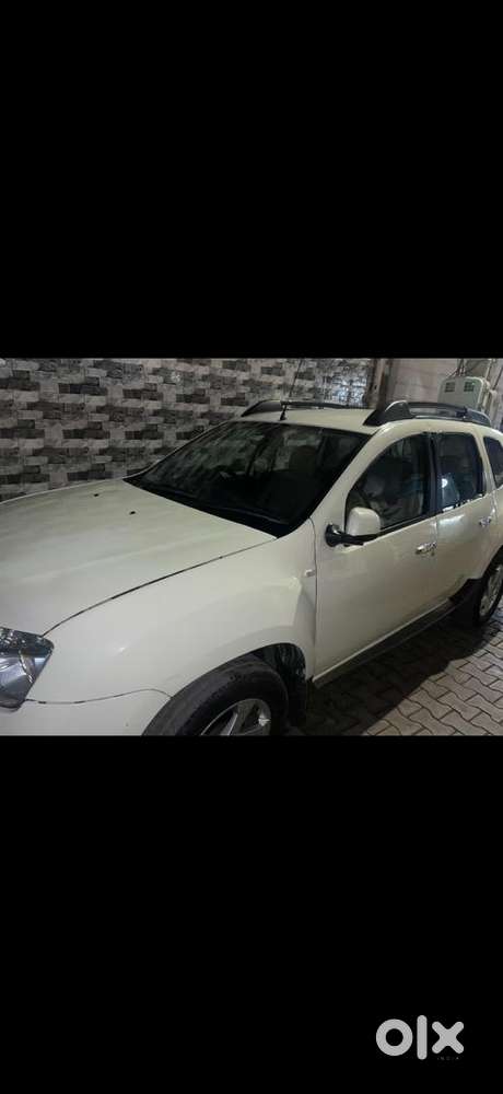 Renault Duster 2013 Diesel Well Maintained Top Model