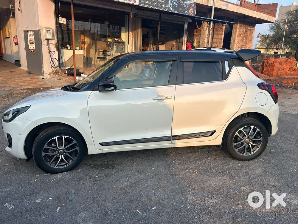 Maruti Suzuki Swift Petrol 2020