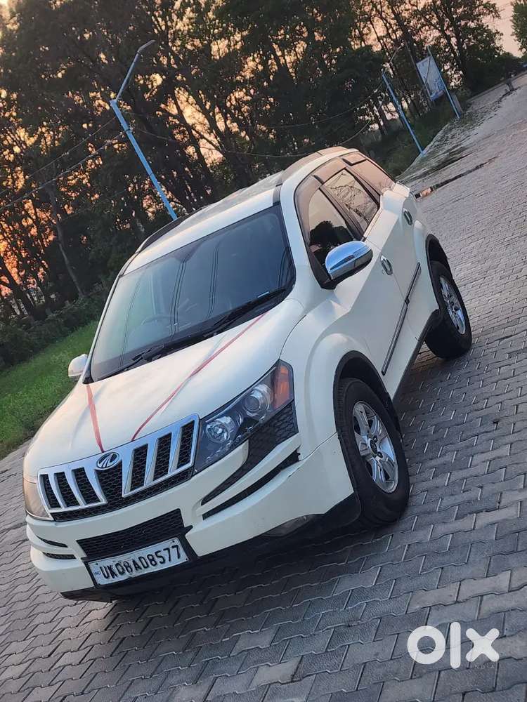 Mahindra Xuv W8
Airbags 
Central Lock 
Cruise Control