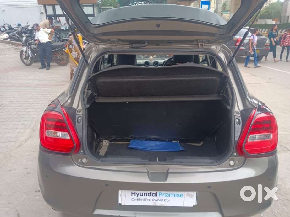 Maruti Suzuki Swift Vxi Ags, 2018, Petrol