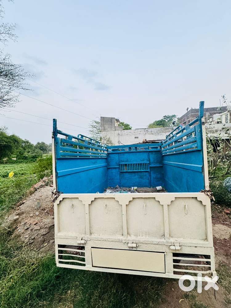 Mahindra Pickup Sada Modal