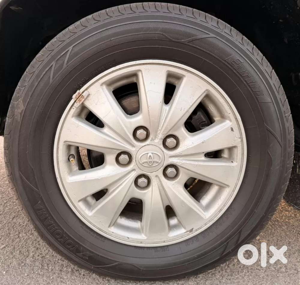 Toyota Innova 2.5 Vx 8 Str Bsiv, 2010, Diesel