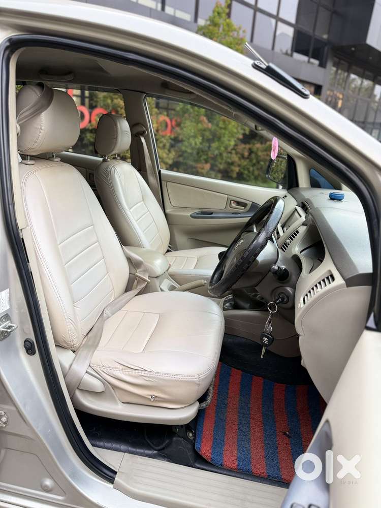 Toyota Innova 2.5 G (diesel) 7 Seater, 2012, Diesel