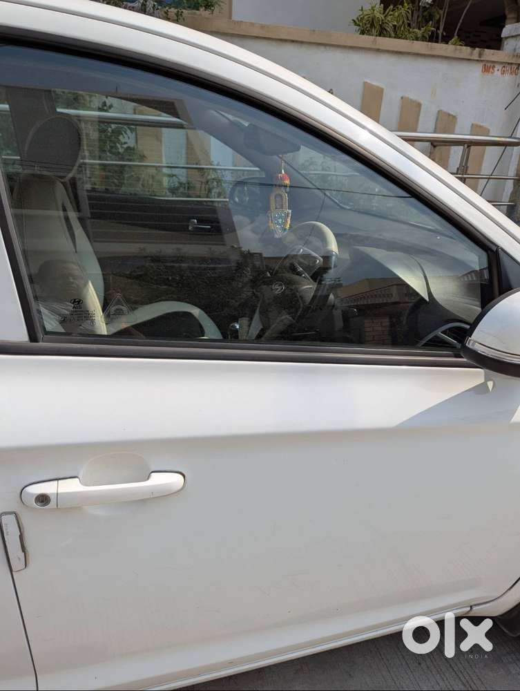Hyundai I20 Sportz 2011