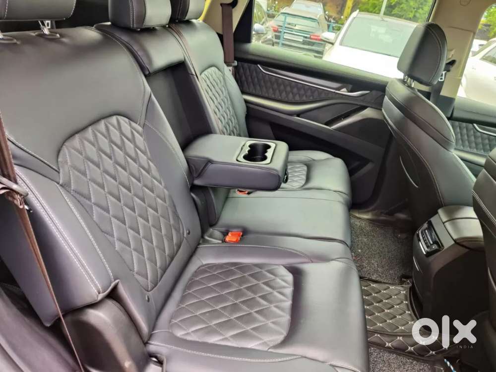 Mg Gloster Savvy 7 Seater, 2025, Diesel