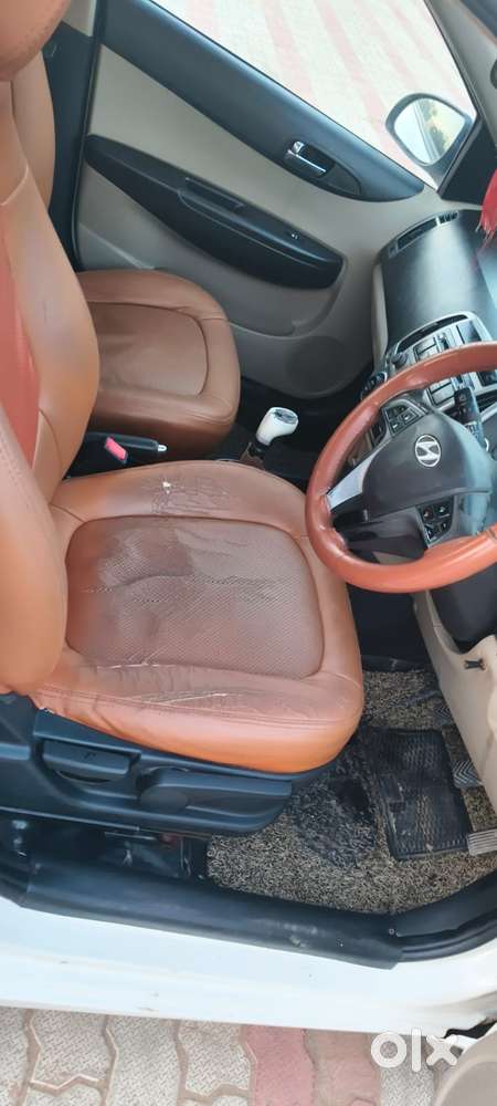 Hyundai I20 2015-2017 Asta Option 1.2, 2015, Diesel