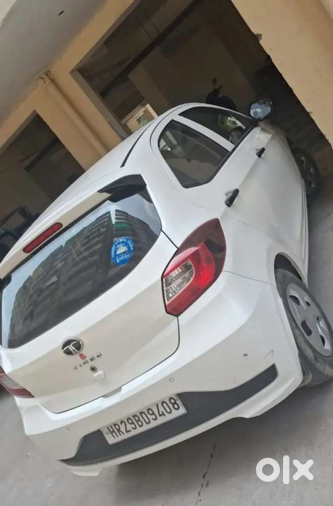 Tata Tiago Xm 2024 Manual Petrol New Condition Car With Service Record
