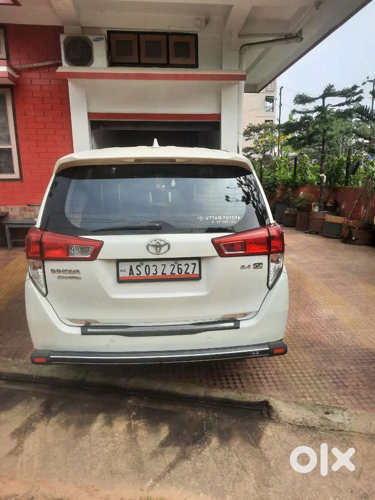 Toyota Innova Crysta 2.4 2019