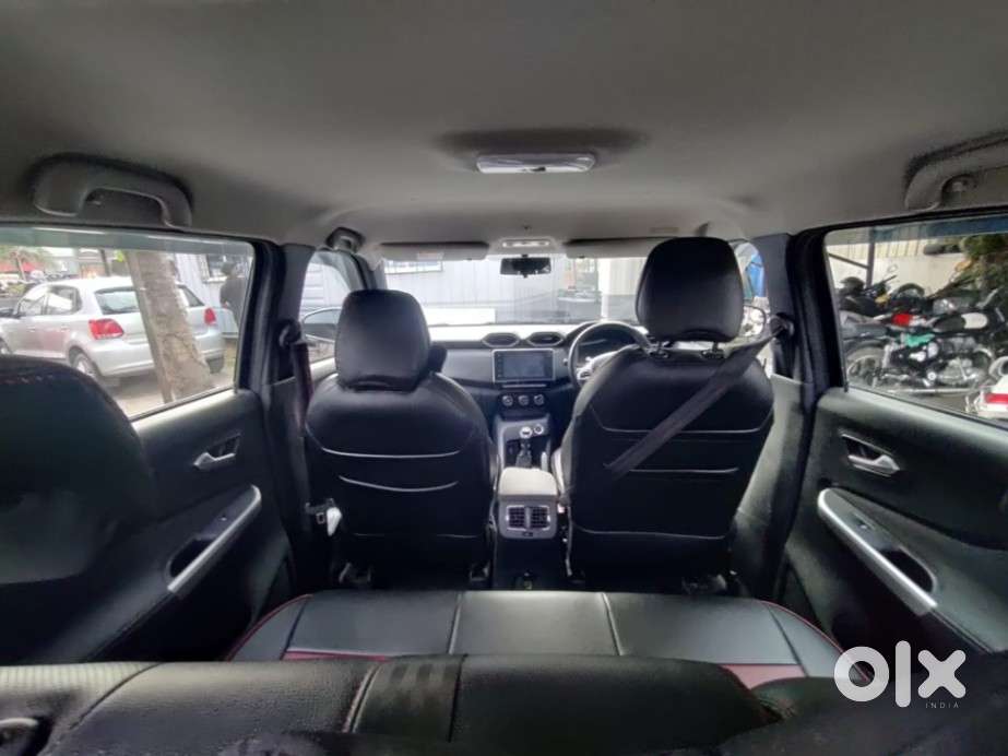 Nissan Magnite 1.0 Xv Premium, 2021, Petrol