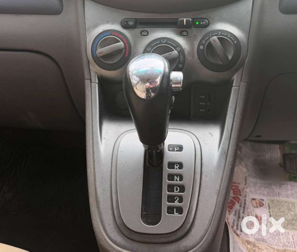 Hyundai I10 Sportz At, 2011, Petrol