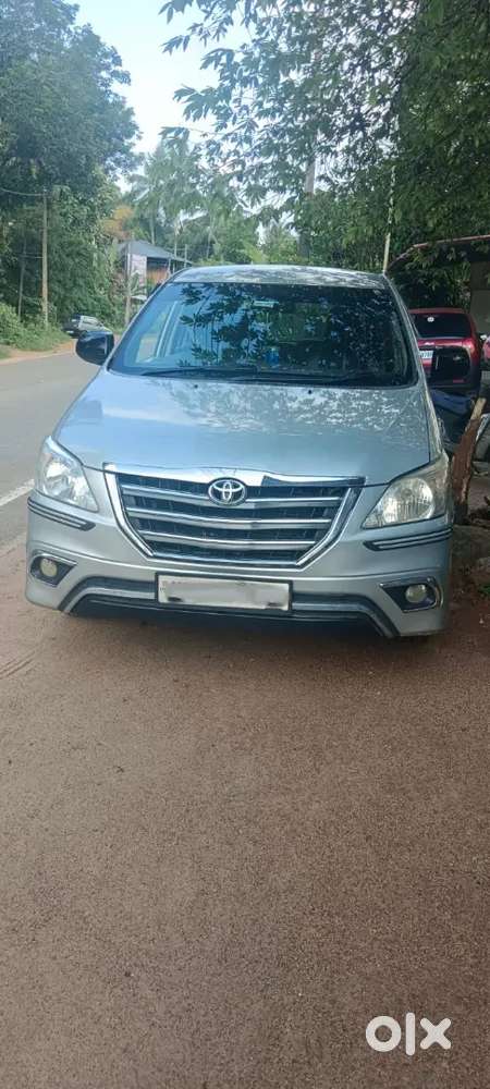 Toyota Innova Diesel 2013 Car