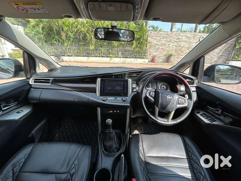 Toyota Innova Crysta 2.7 Vx Mt, 2018, Diesel