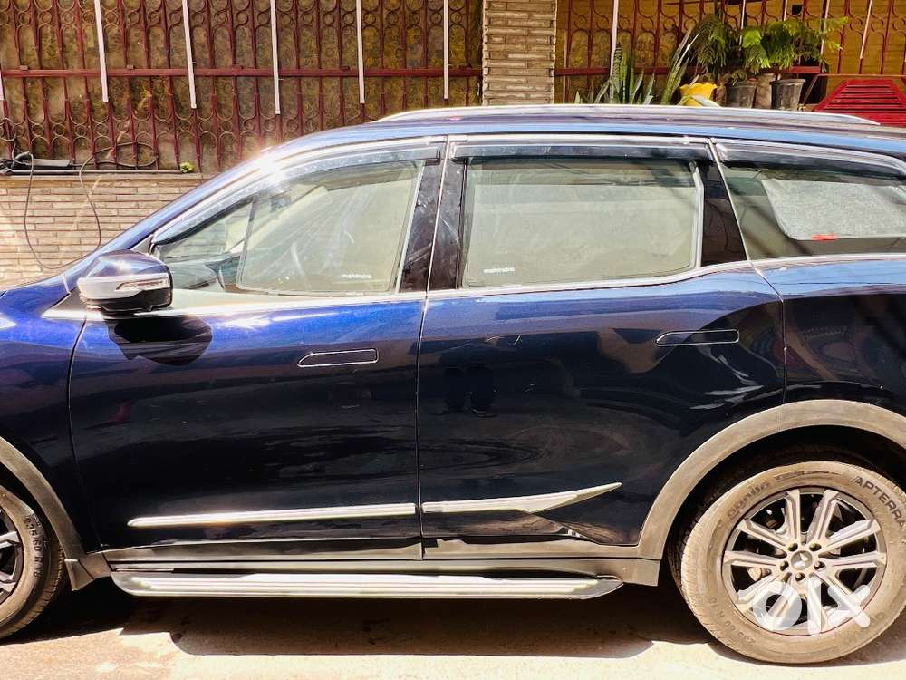 Xuv700 Midnight Black Beauty