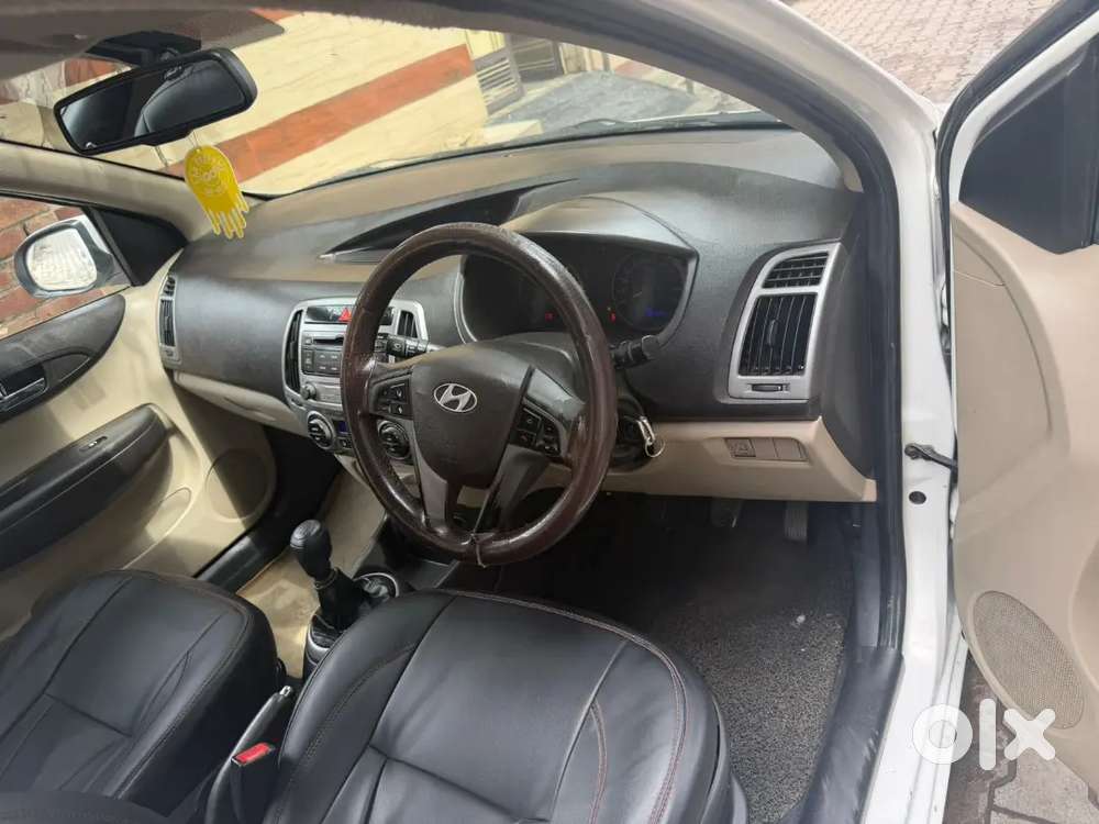 Hyundai I20 2014 Diesel 96532 Km Driven
