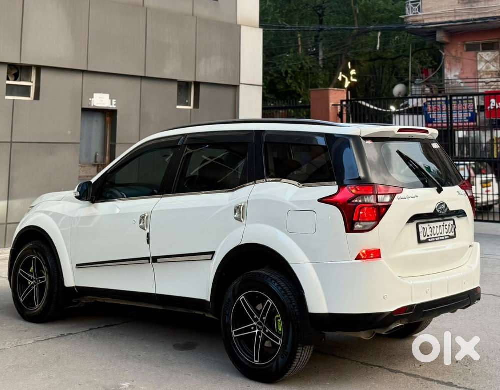 Mahindra Xuv500 W9 At 1.99, 2018, Diesel