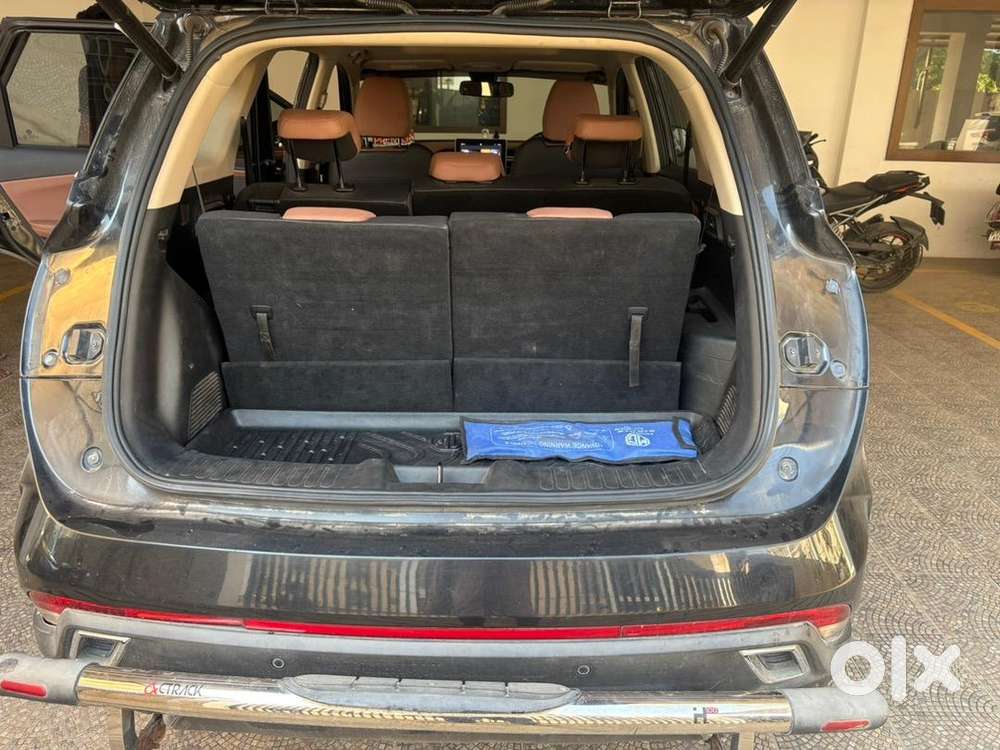 Mg Hector Plus – Mint Condition  Warranty Till 2028  Price Fixed