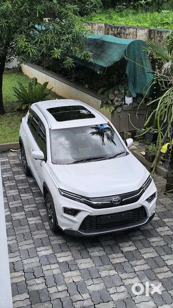 Mint Condition Toyota Urban Cruiser Hyryder 2023