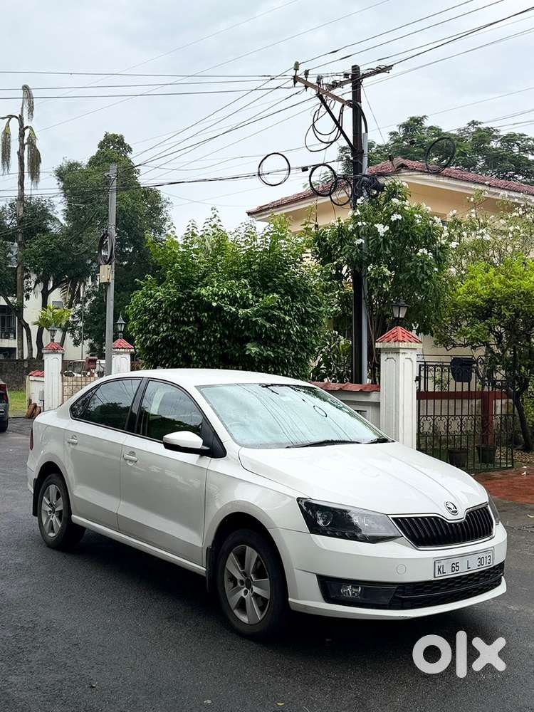 Skoda Rapid Automatic Petrol 2017