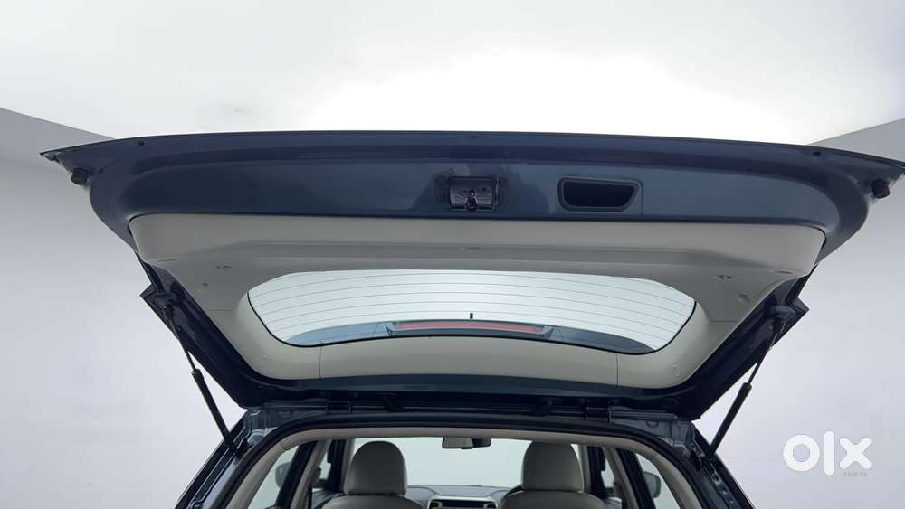 Mahindra Xuv300 W8 Option, 2023, Petrol