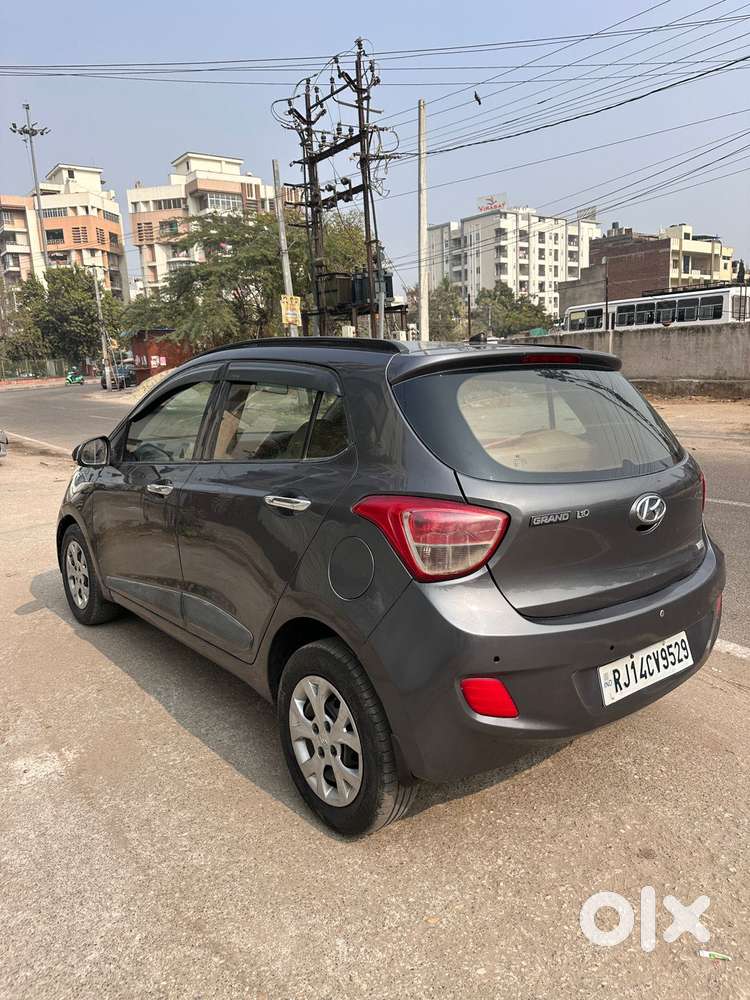 Hyundai Grand I10 Sportz 1.2 Kappa Vtvt, 2014, Petrol
