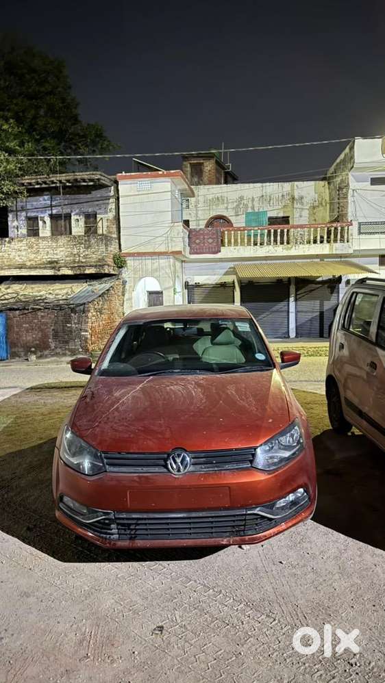 Volkswagen Polo 2015 Diesel 130000 Km Driven
