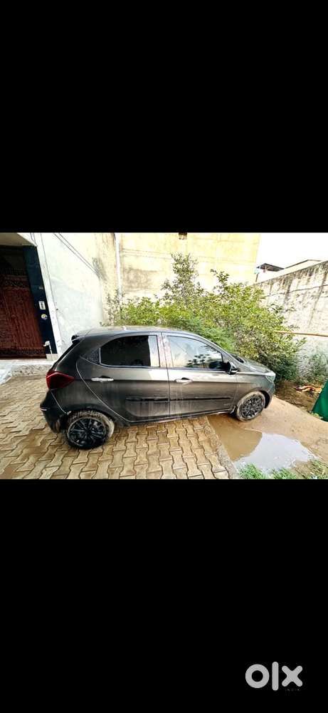 Tata Tiago Hybrid 2021