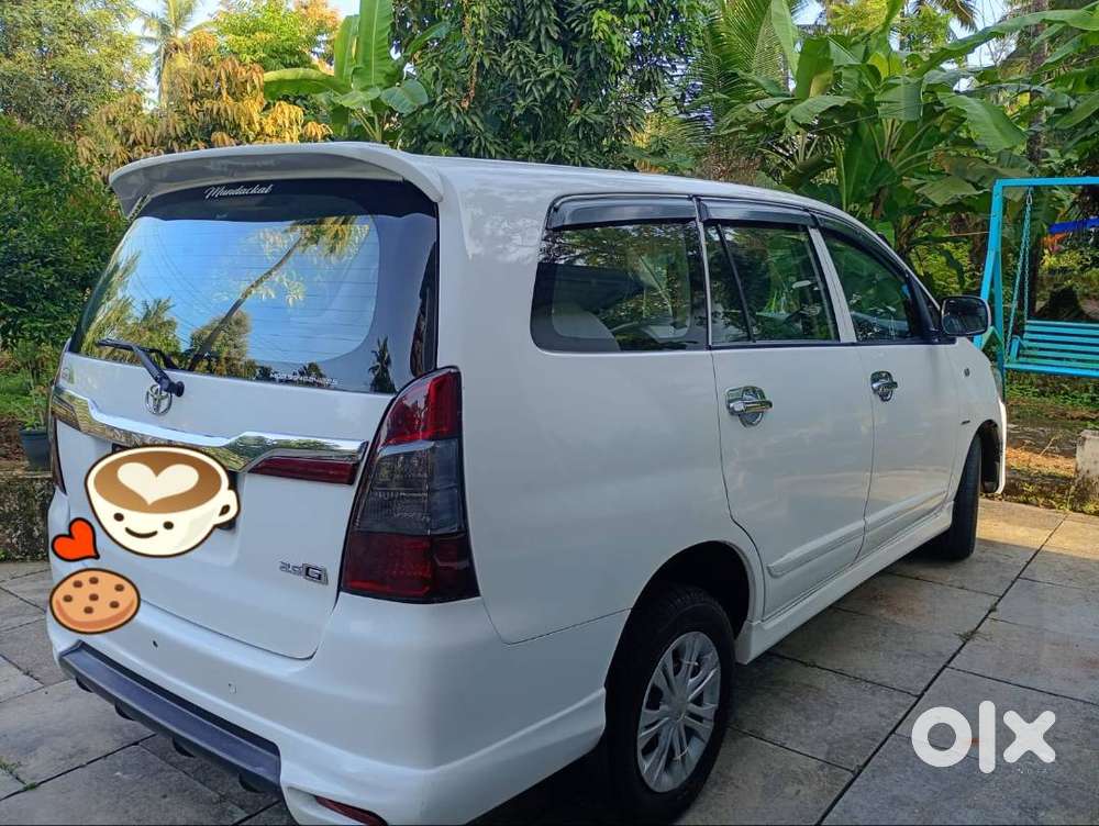 Near & Clean Toyota Innova 2.5 G4 2016