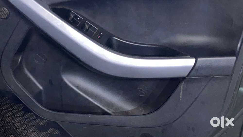 Tata Nexon 1.2 Revotron Xm (s), 2021, Petrol