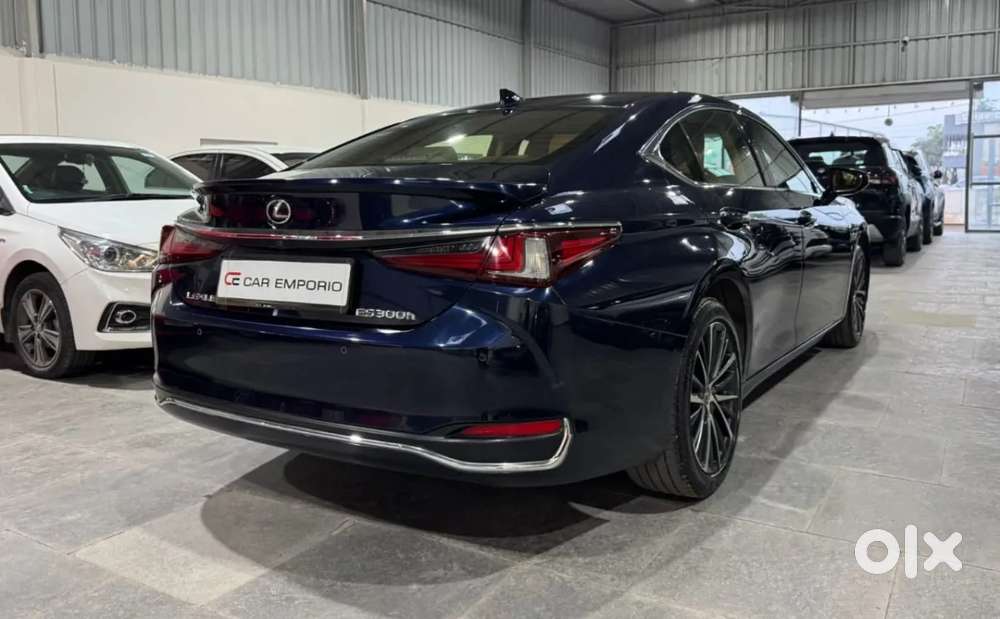 Lexus Es, 2024, Petrol