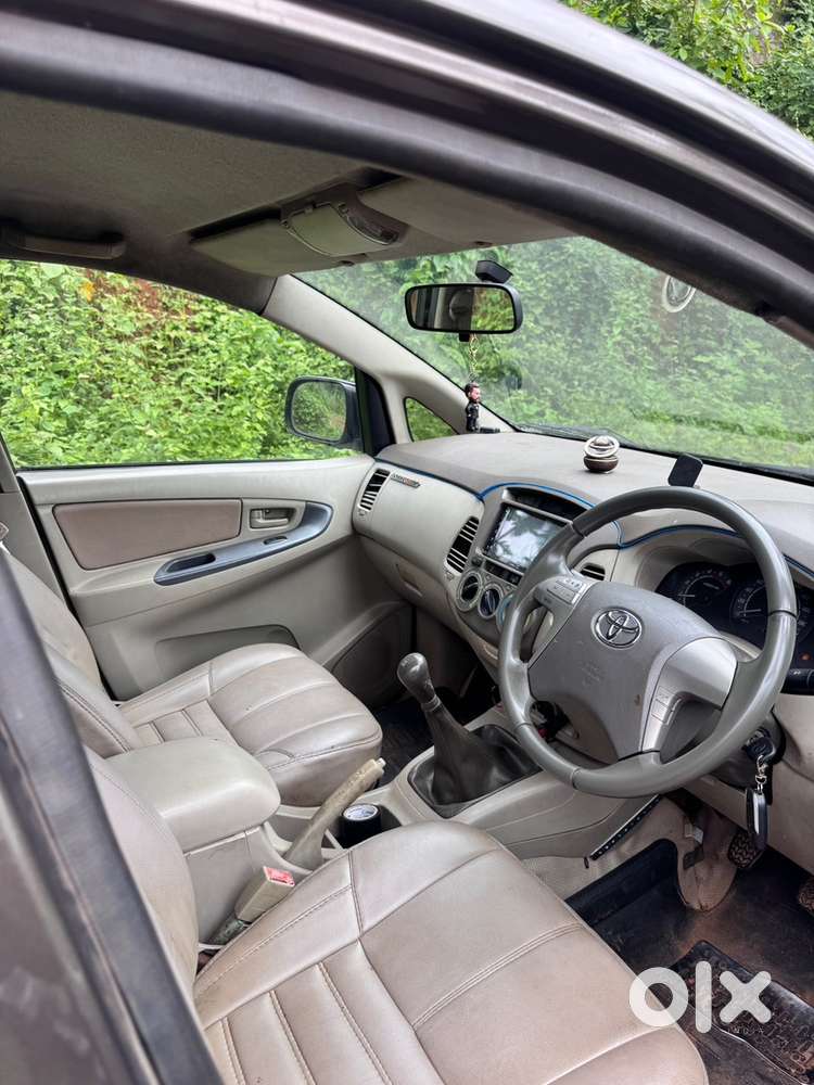 Toyota Innova Diesel Manual 2009 Year