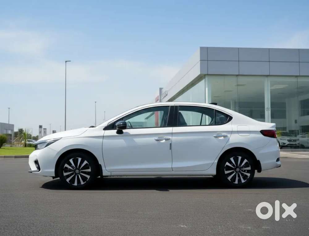 Honda City Zx 2023 Petrol 19200 Km Driven