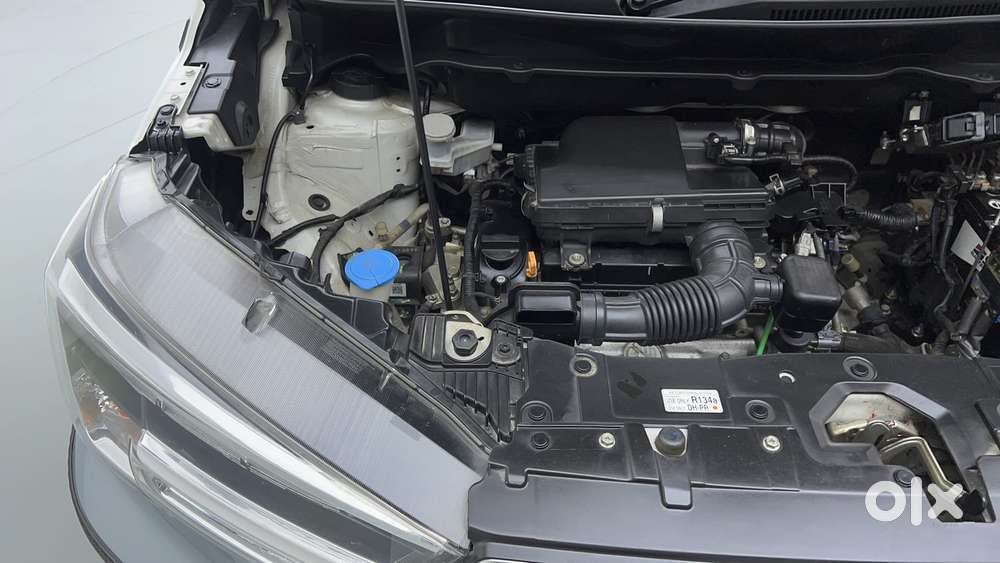 Maruti Suzuki Xl6 1.5 Alpha At, 2022, Petrol