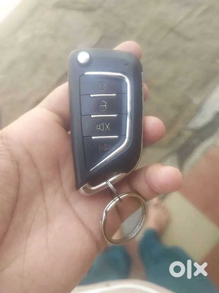 Engine Se Full Smooth  H Central Locking Sab H
