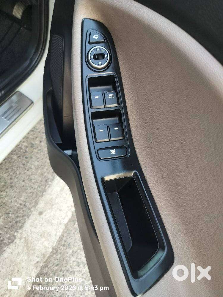 Hyundai Elite I20, 2016