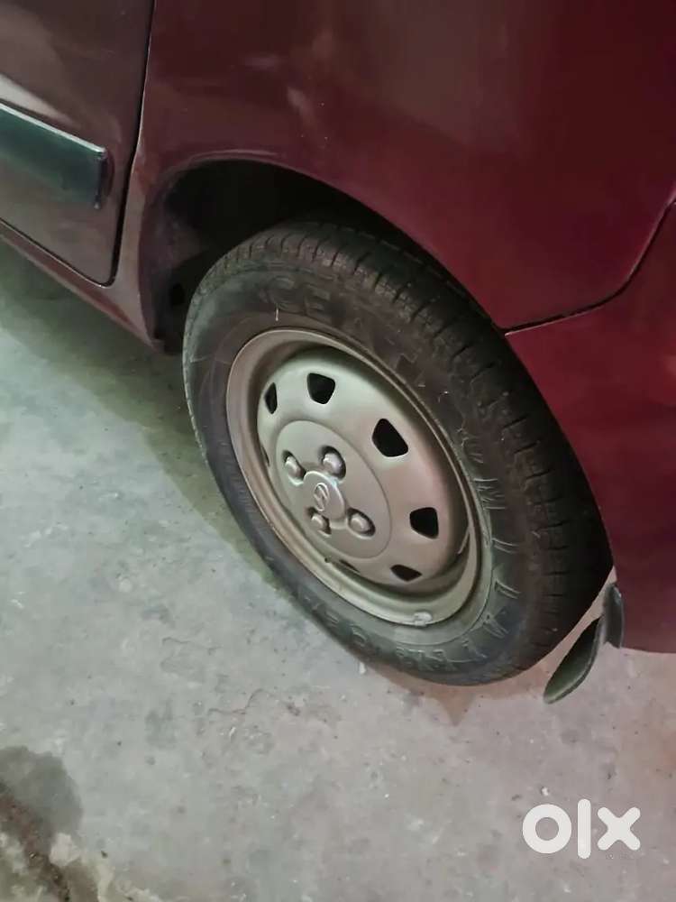 Hyundai Santro 2011 Car